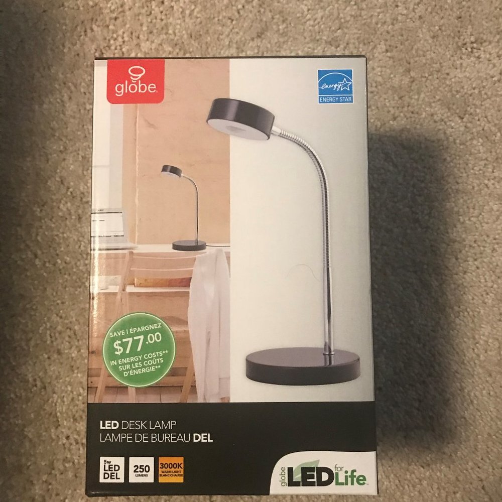 NWT Globe LED Desk Lamp